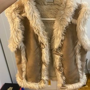 Faux fur vest, size 10